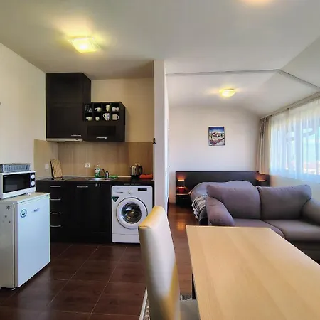 Tower Cozy With Mountain View Apartment Bansko