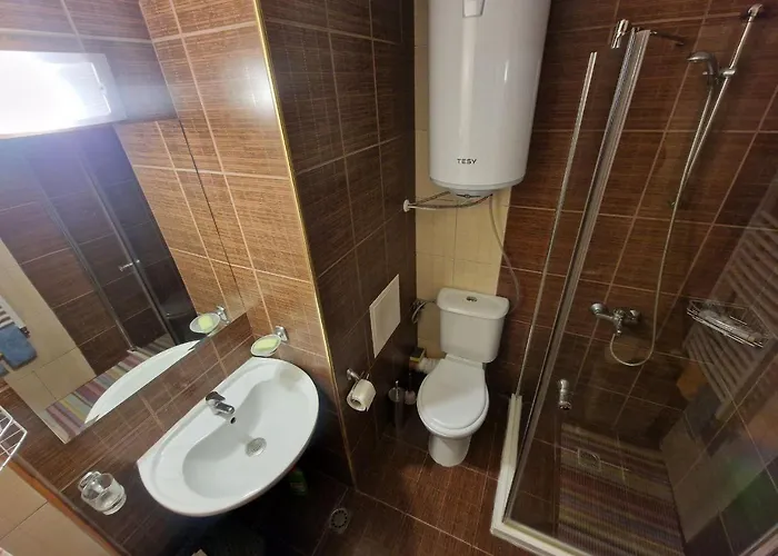 Lägenhet Tower Cozy With Mountain View *